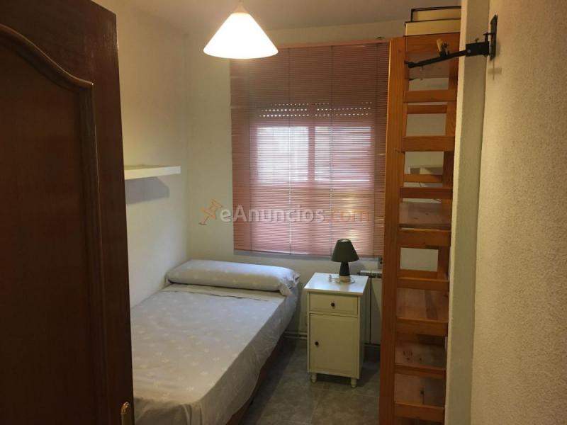Apartamento en alquiler en Calle Villardondiego, Vicálvaro, Madrid
