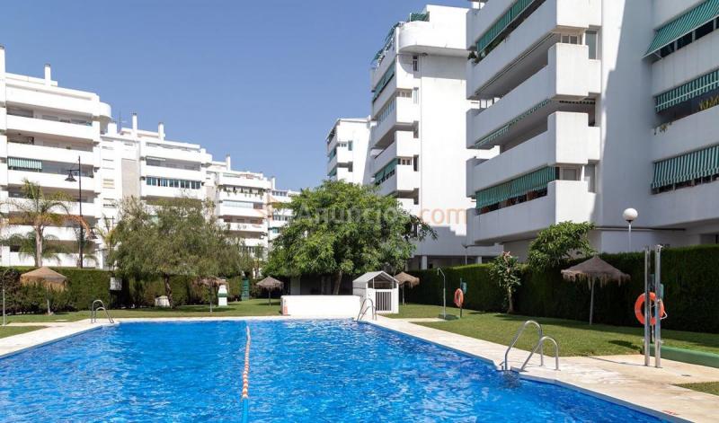 Apartamento en venta en  Zona Sohail, Fuengirola