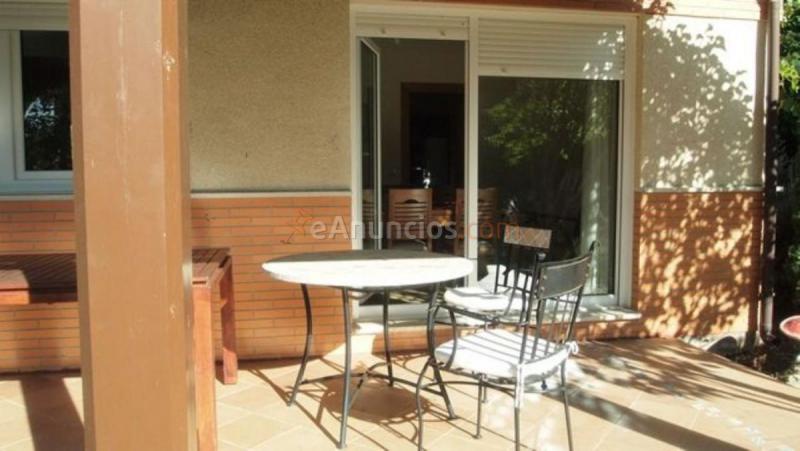 Adosado en venta en  Conde de Fuentes, Fuentes de Valdepero