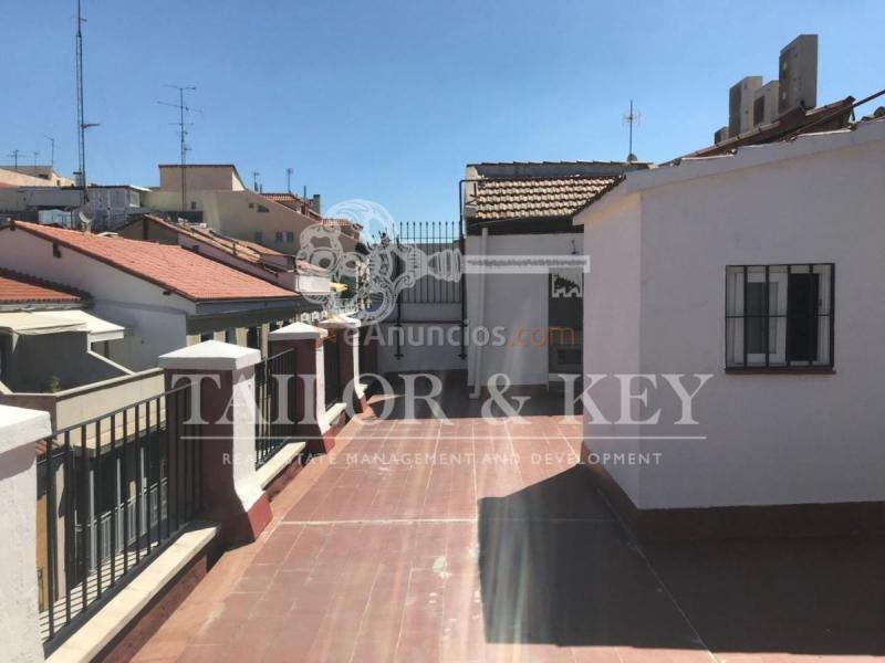 Atico en alquiler en Calle Piamonte, Centro, Madrid