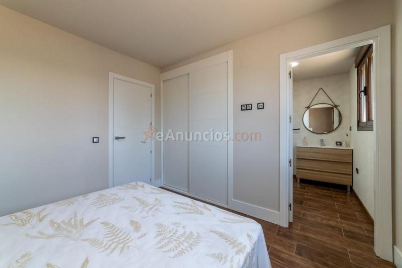 Adosado en venta en  San Roman de los Montes