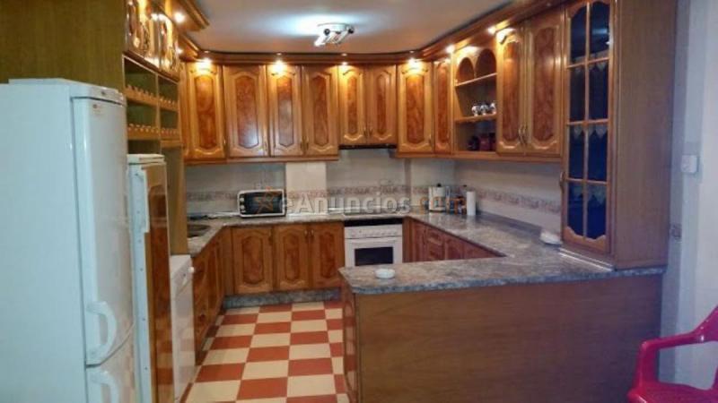 Adosado en venta en  Quéntar