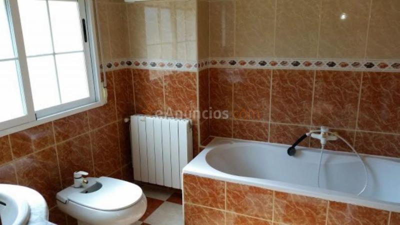 Adosado en venta en  Quéntar