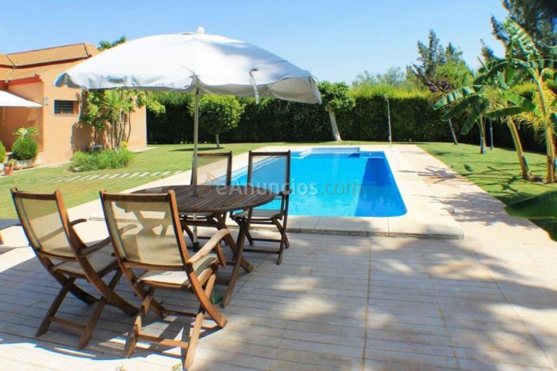 Adosado en venta en Calle Almeria, Aznalcazar