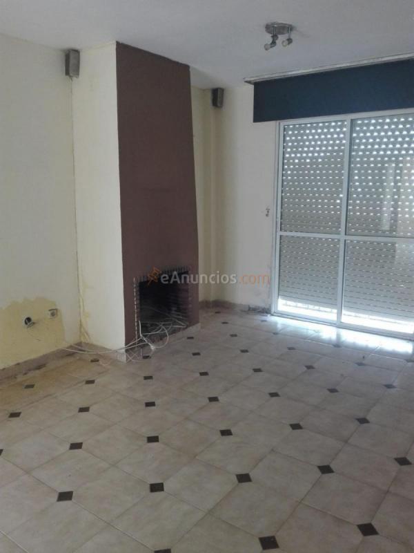 Casa en venta en Calle Francisco Cabrera Pavón, Gines