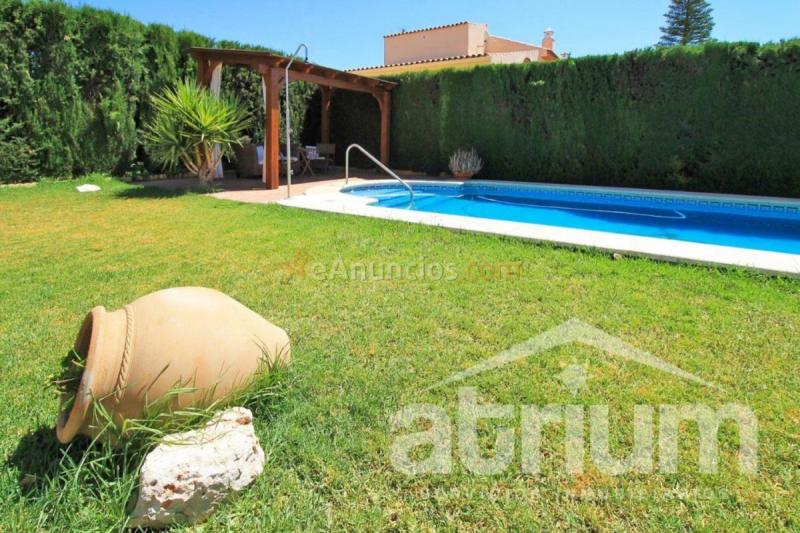 Adosado en venta en  Urbanización Flor del Loreto, Loreto, Espartinas