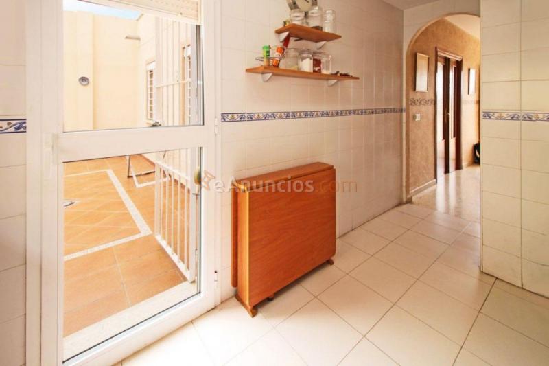 Casa en venta en Calle Guadalquivir, Umbrete