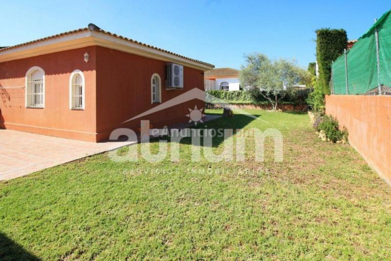 Adosado en venta en Calle Aleanto, Almensilla