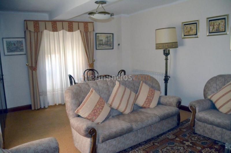 Adosado en venta en  Ayegui