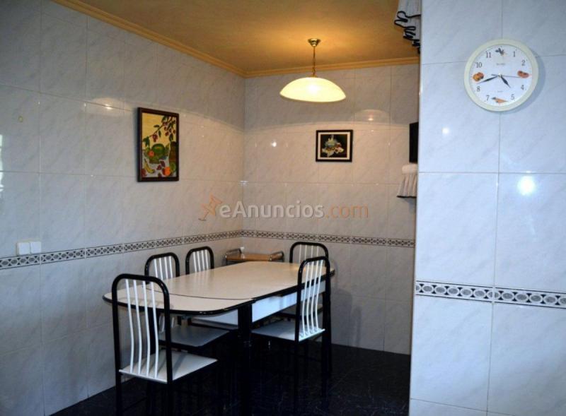 Casa en venta en  Barañain