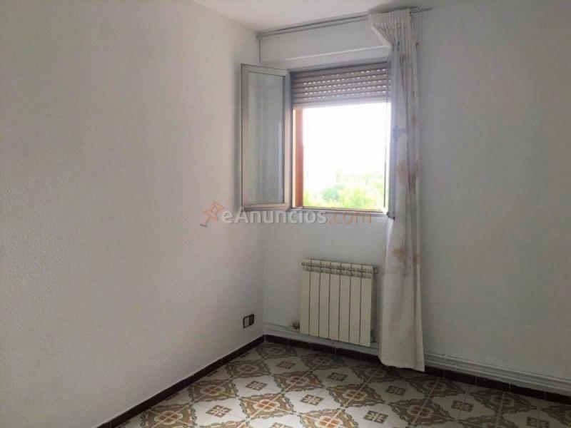 Apartamento en venta en  San Blas, Madrid