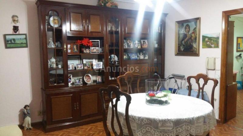 Apartamento en venta en  Ciudad Lineal, Madrid