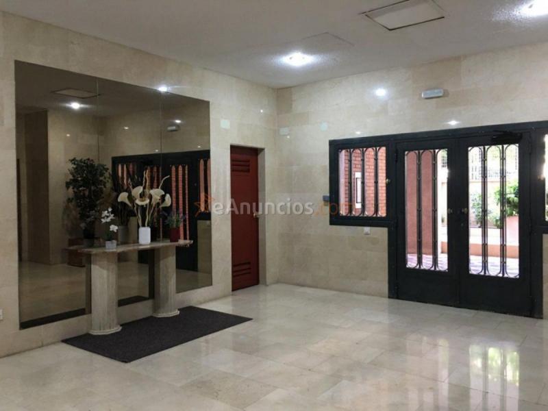 Apartamento en venta en  Moratalaz, Madrid