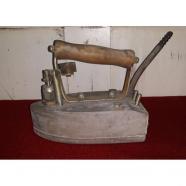 Antigua plancha de vapor