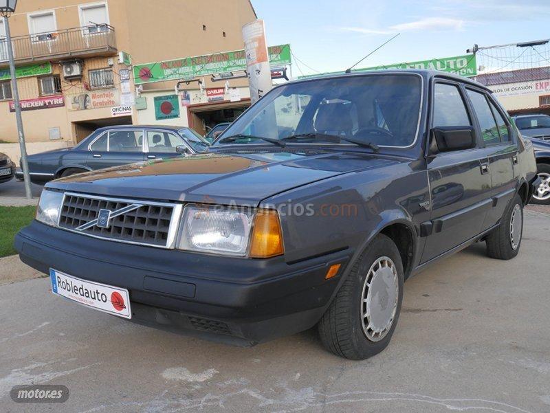Volvo 360 GL de 1988 con 172.900 Km por 3.400 EUR. en Madrid