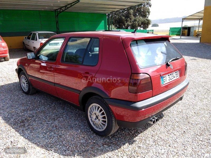 Volkswagen Golf 1.9 DIESEL de 1996 con 260.000 Km por 3.200 EUR. en Murcia