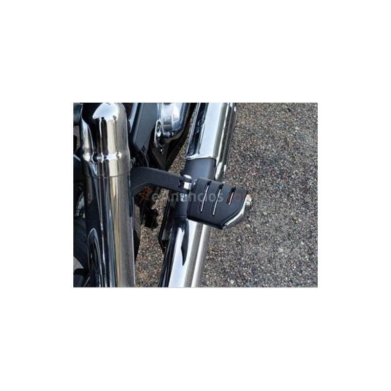 Estribera trident iso dually negro suzuki marauder 1600 04-06