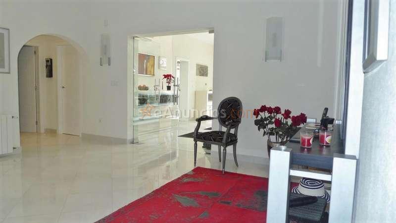 CHALET DE LUJO CERCA DEL MAR