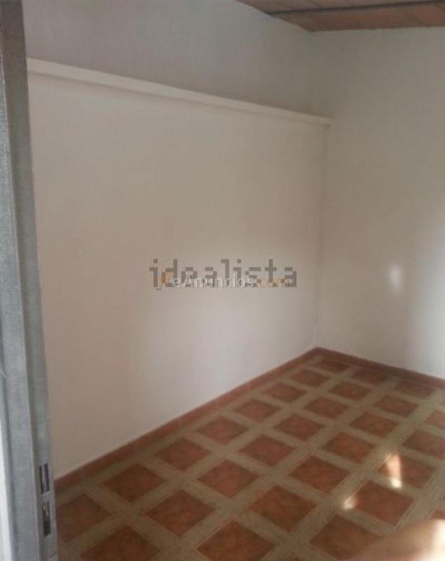 Entresuelo amueblado