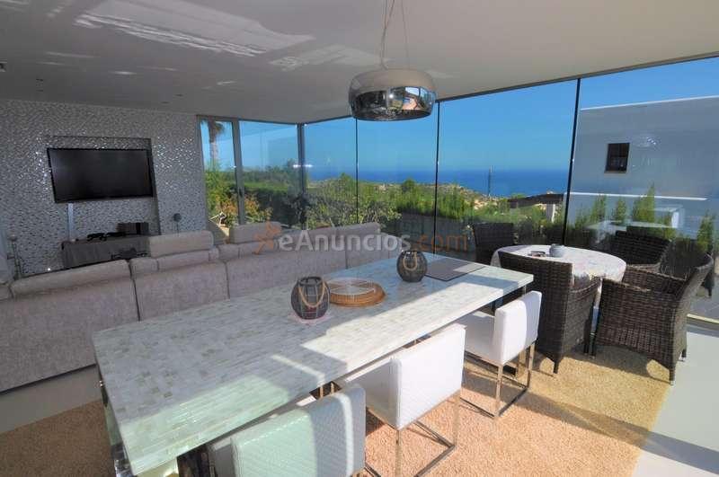 CHALET CON VISTAS AL MAR