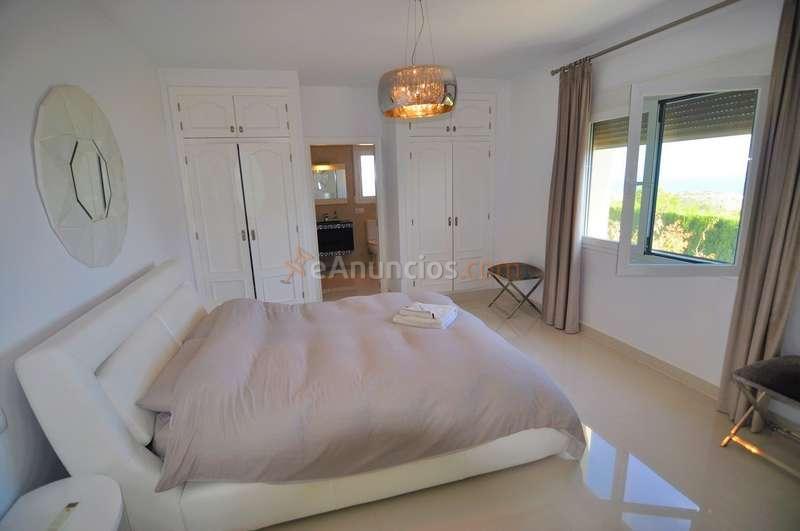 CHALET CON VISTAS AL MAR