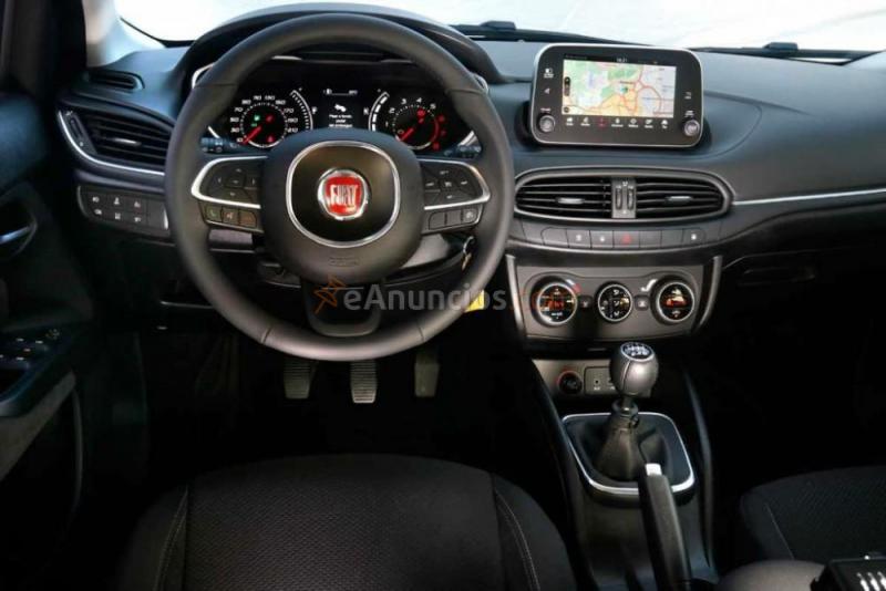 LICENCIA DE TAXI + VEHICULO (Fiat tipo Sw. hibrido GLP)