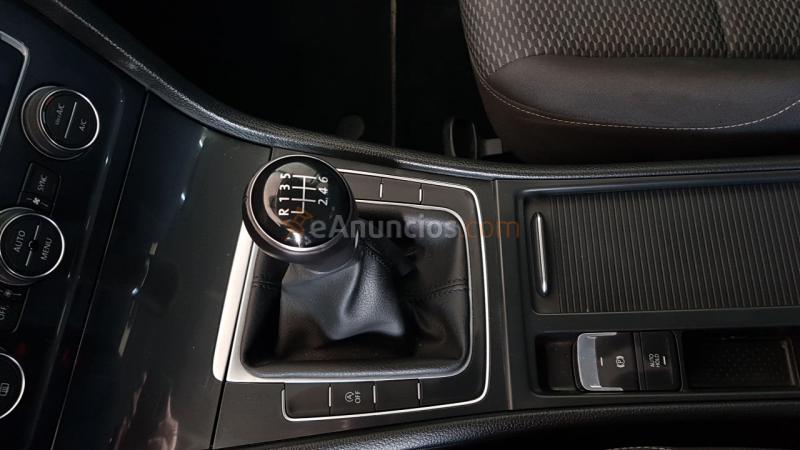 Volkswagen Golf ADVANCE TSI 110CV