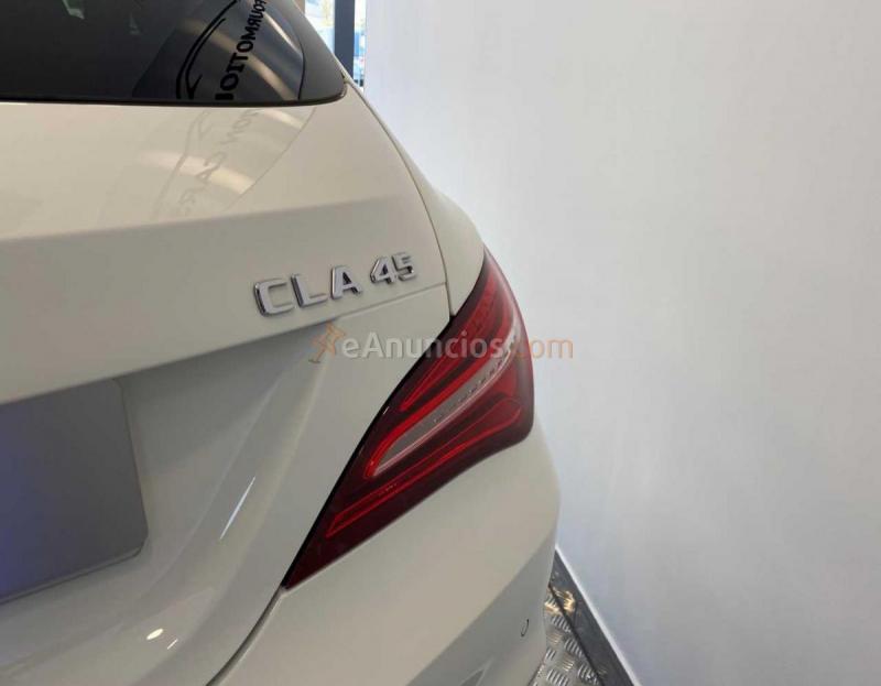 Mercedes CLA A 45 AMG PERFORMANCE