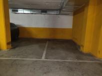 Se alquila plaza de parking muy cerca de plaza europa
