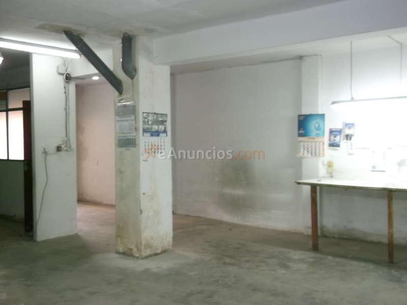 Local comercial junto a Nicasio Benlloch