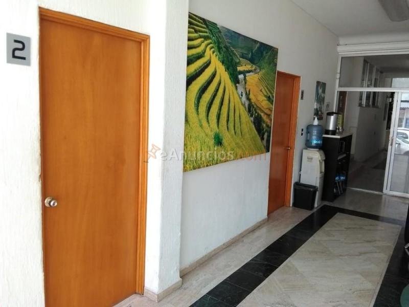 Oficina disponible en la col. Americana