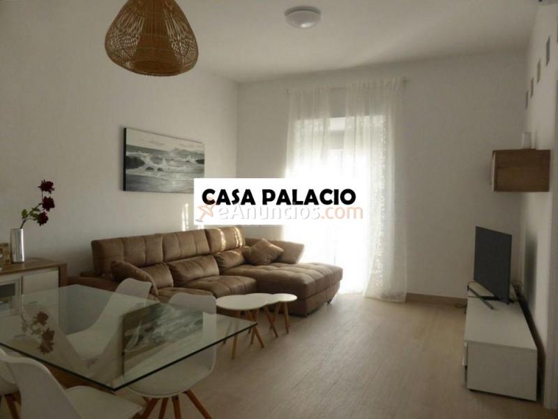 Apartamento céntrico, en una casa palacio reformada.