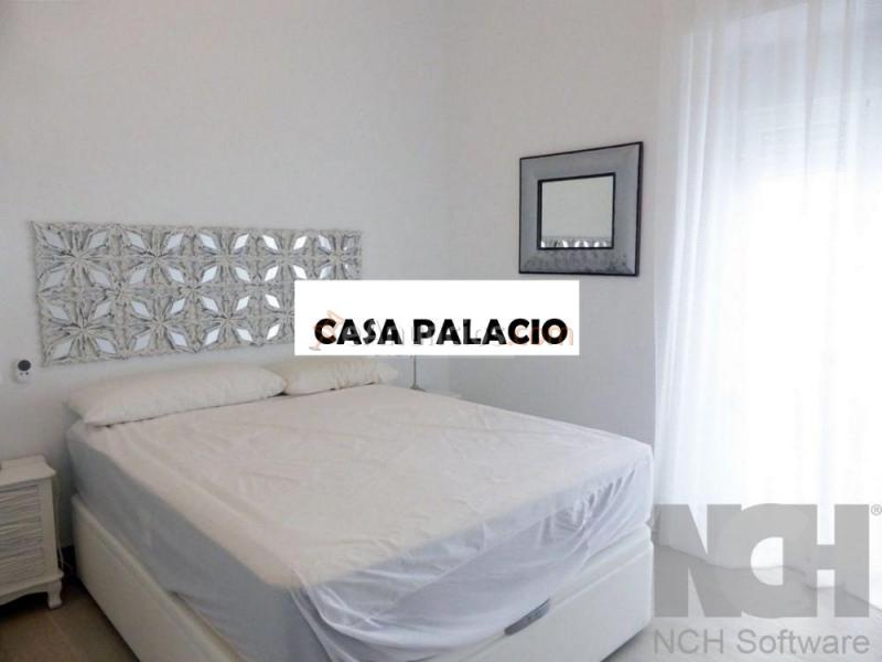Apartamento céntrico, en una casa palacio reformada.