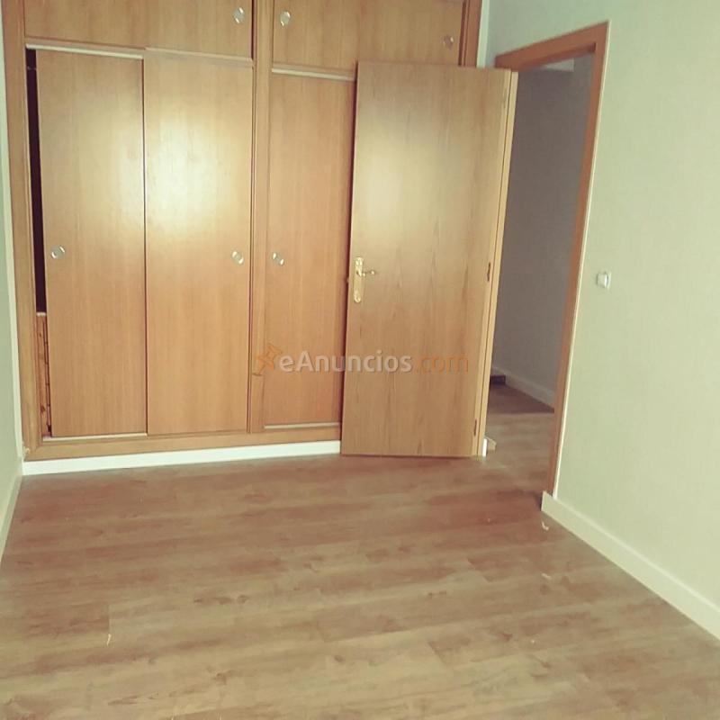 montadores de suelos laminados tarimas flotantes