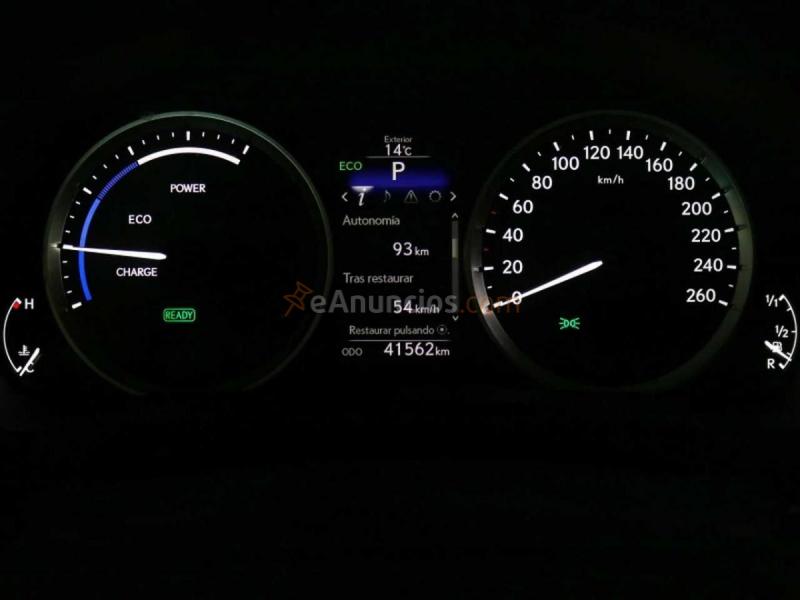 Lexus RC 300h Executive 223CV 