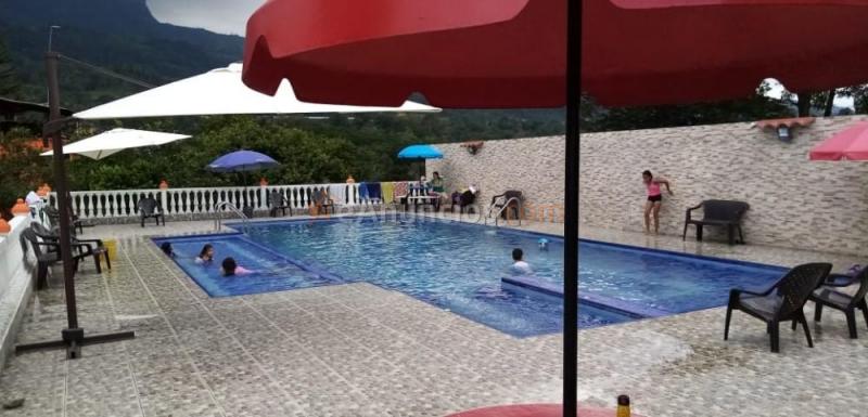 Se vende hermosa finca de recreo