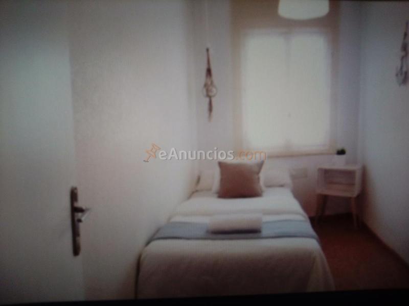 Vendo piso en aguilas calle aire 91