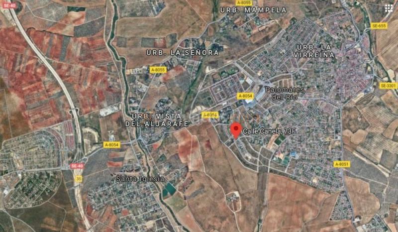 Dos solares contiguos en venta en calle Canela