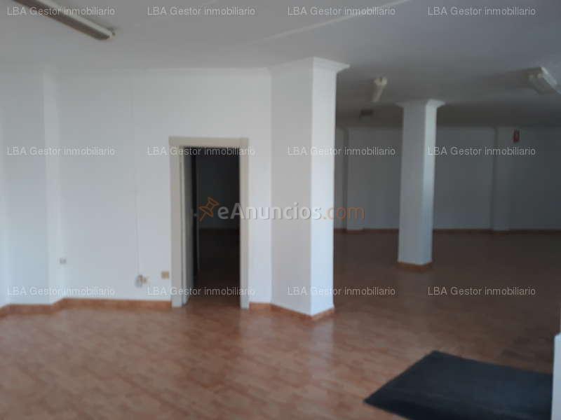 Local comercial alquiler con opción de compra.