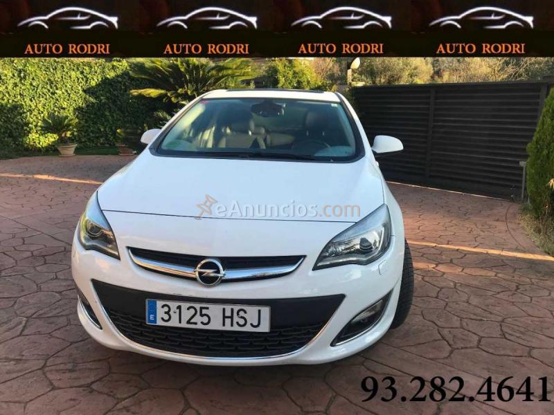 Opel Astra Sedan ESSENCE 