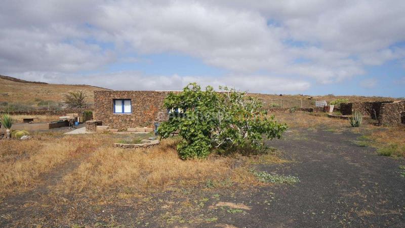 Casita rústica con vistas impresionantes y 122,122m2 de terreno