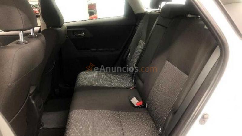 Toyota auris active sw 1.4 d4d 90cv