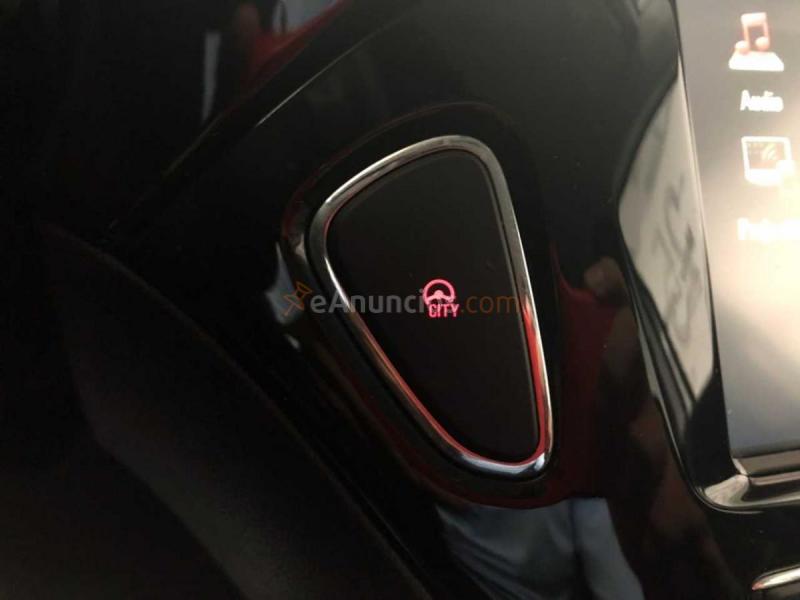 Opel opel vo corsa  color edition 1.4 90cv