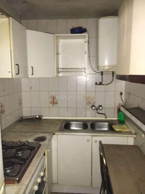 Salamanca ( Plaza Barcelona ) ; venta de local preparado como bar con  terraza. 120.000€