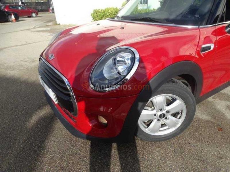 Mini Cooper 5p  136cv Mod F55 