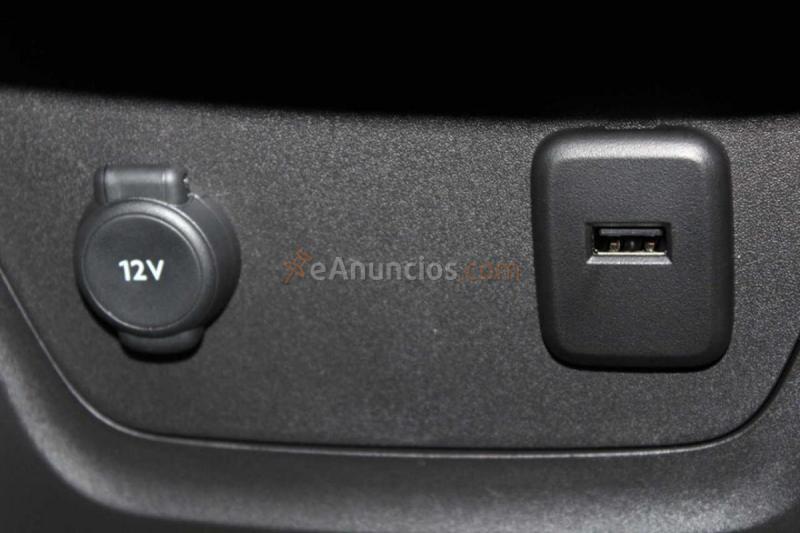 Opel crossland crossland selective 1.6t 99cv 102co2