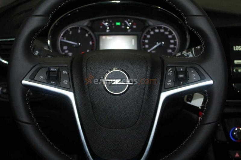 Opel mokka mokka selective 1.6cdti 4x2 ss 136cv 106co2