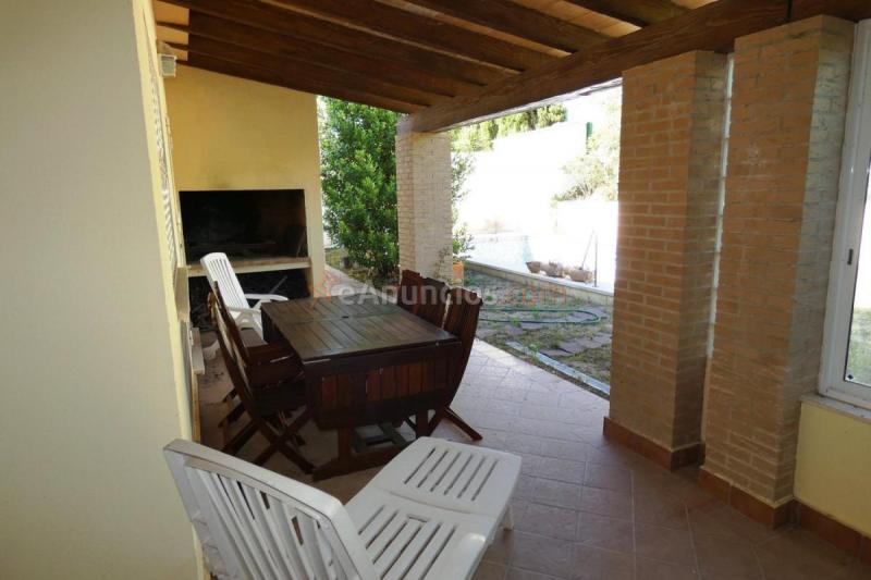 Adosado en venta en  Mas Camarena, Bétera