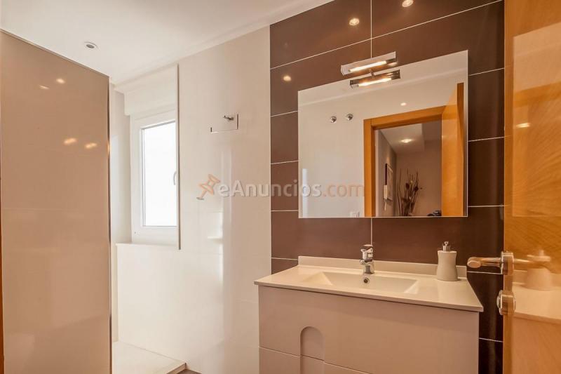 Adosado en venta en  Daimus