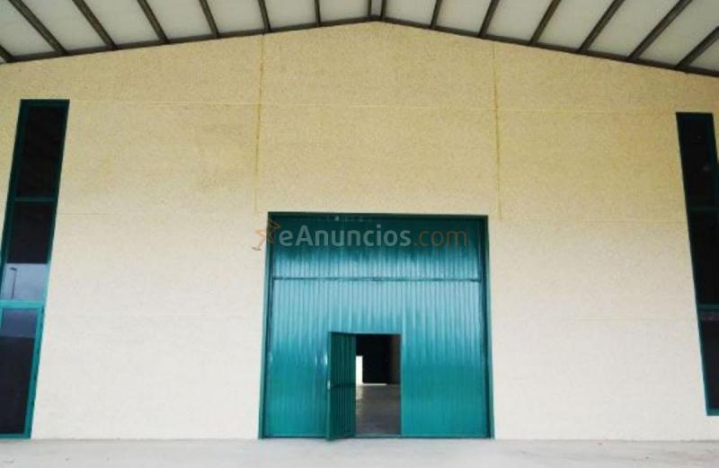 Edificio en venta en  Parque EMPRESARIAL ESTE I MANZANA A, Centro, Antequera